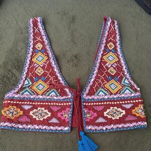 Zara Multicolor Embroidered Crop Top